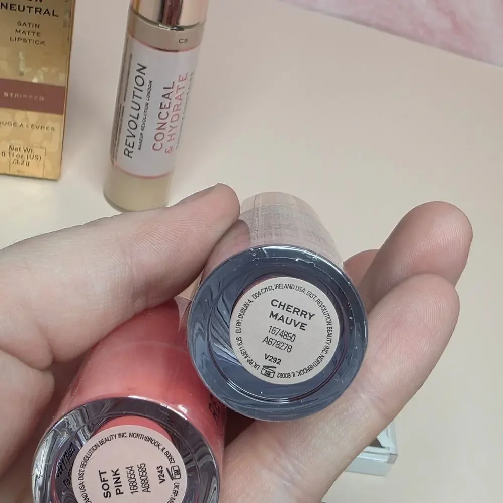 Revolution Make up Bundle!